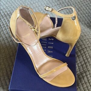 Stuart Weitzman Nudistsong
